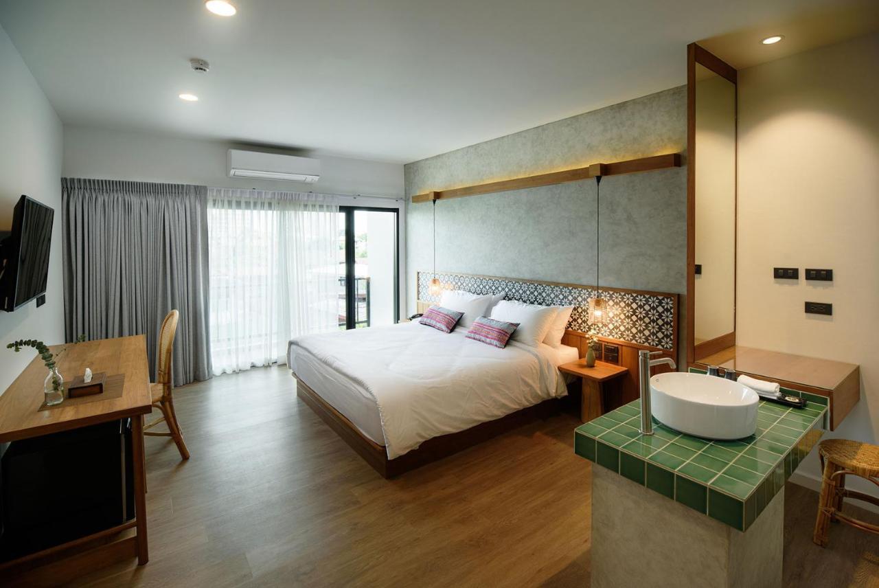 Himku Hotel - Adult Only Chiang Mai Esterno foto