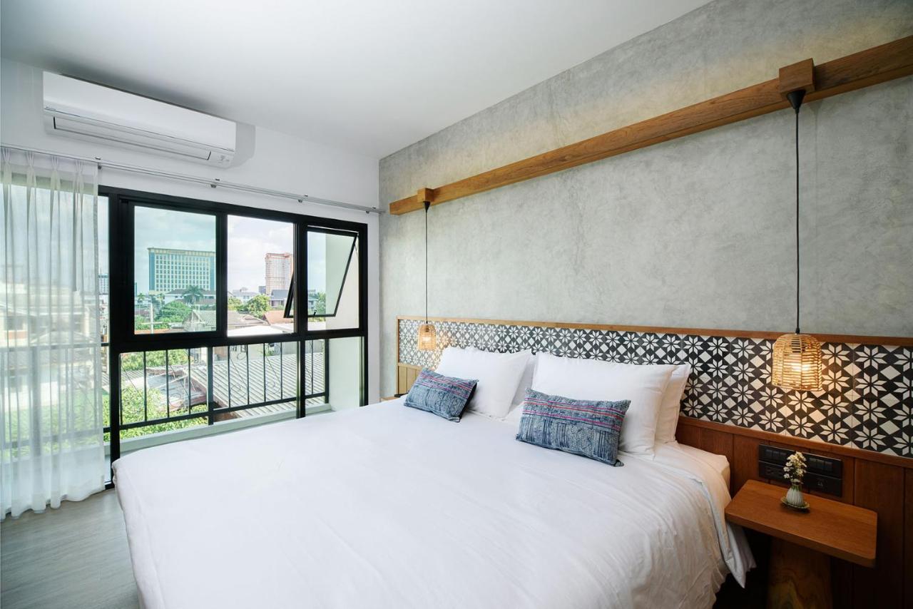 Himku Hotel - Adult Only Chiang Mai Esterno foto