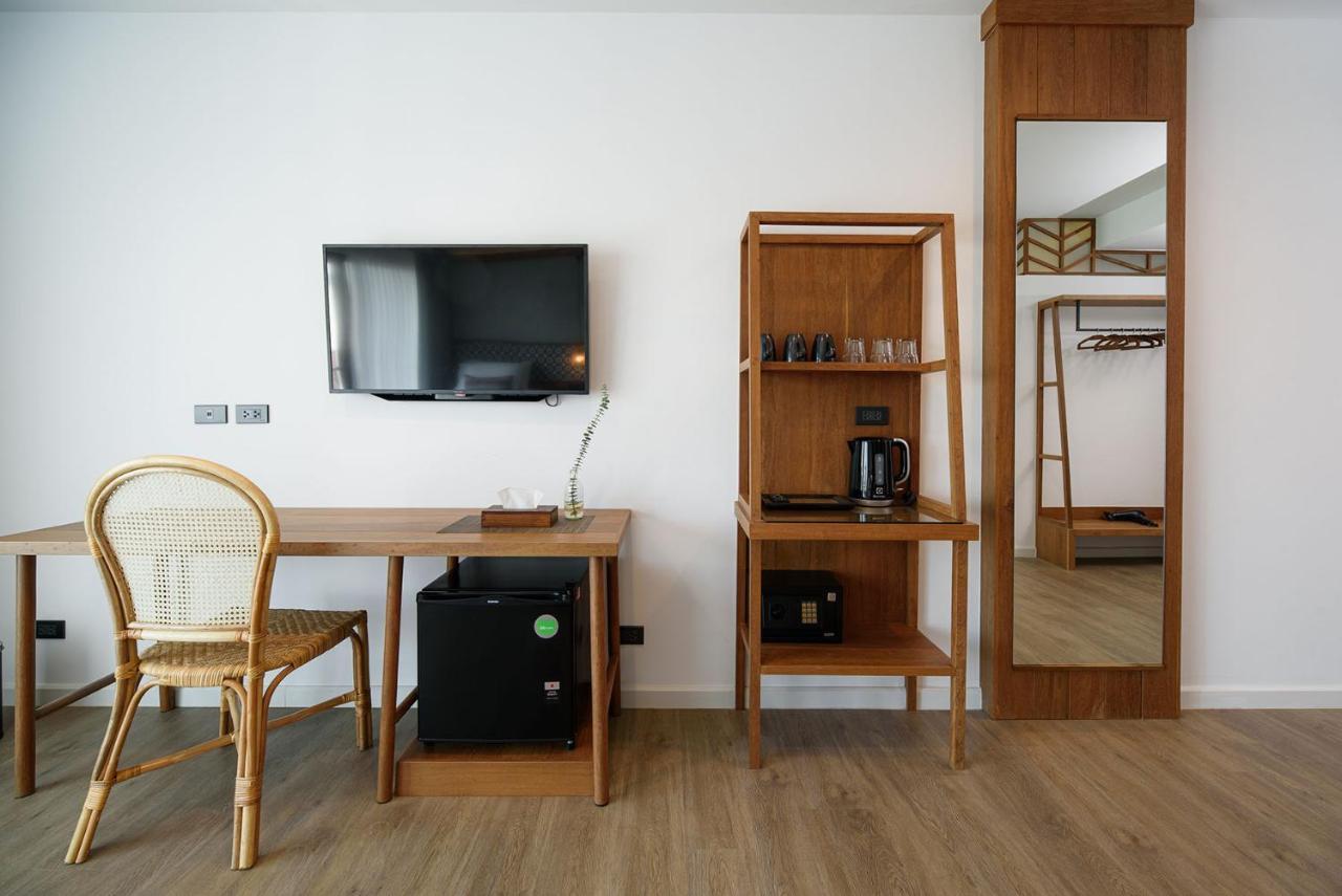 Himku Hotel - Adult Only Chiang Mai Esterno foto
