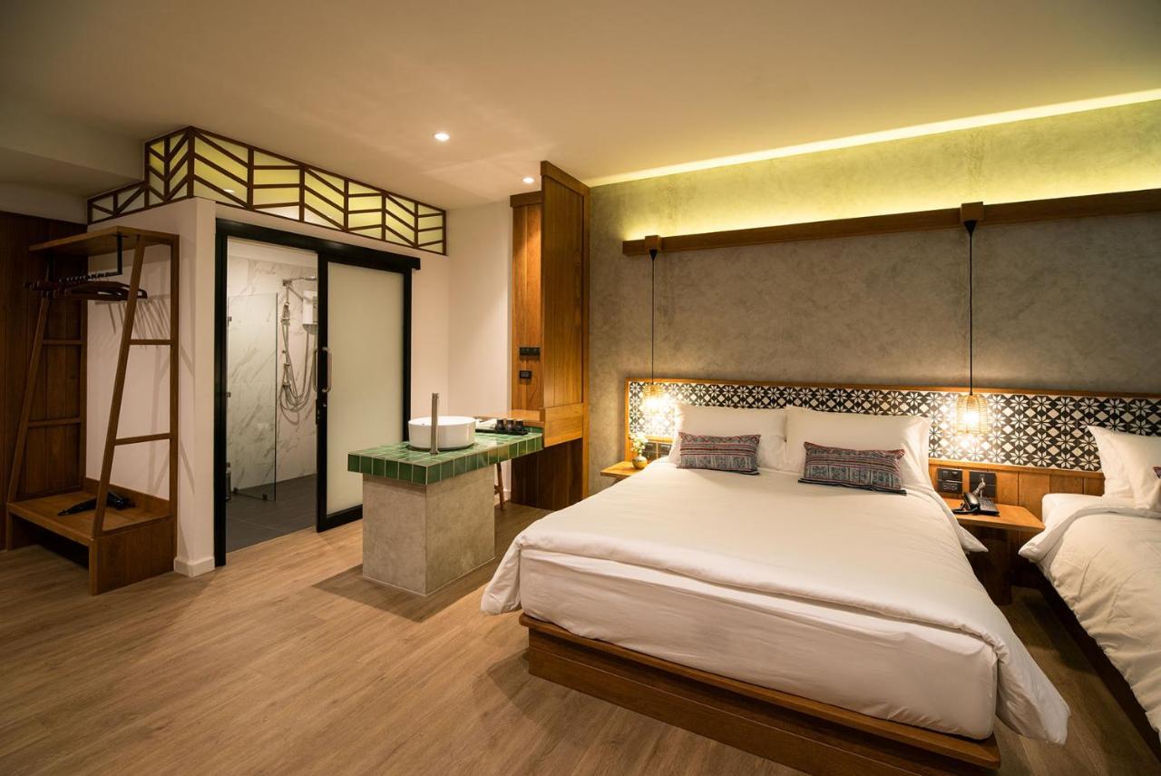 Himku Hotel - Adult Only Chiang Mai Esterno foto